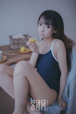 打屁屁的方法女孩子