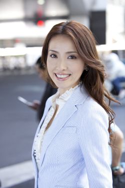 小说船夫顾平和他的三个女儿